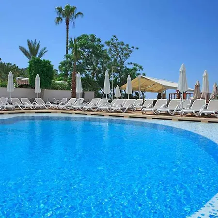 Xperia Saray Resort 4*