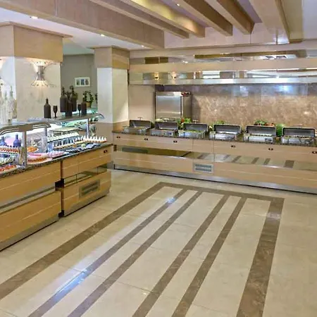 西比亚萨瑞比奇酒店 4* 阿拉尼亚