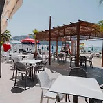 Xperia Saray 리조트 4*